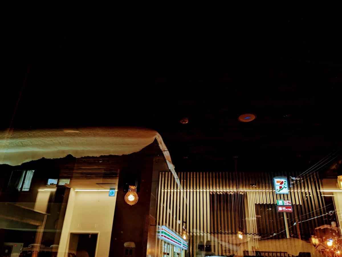 Tbox Hotel Kutchan Bagian luar foto
